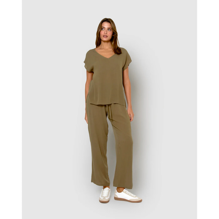 Pantalón largo viscosa bambula liso verde cacería
