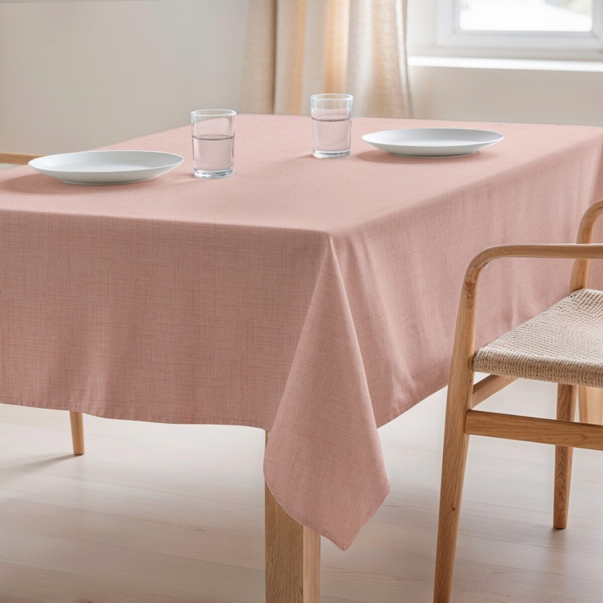 Nappe unie anti-tâches BRIA ROUGIR