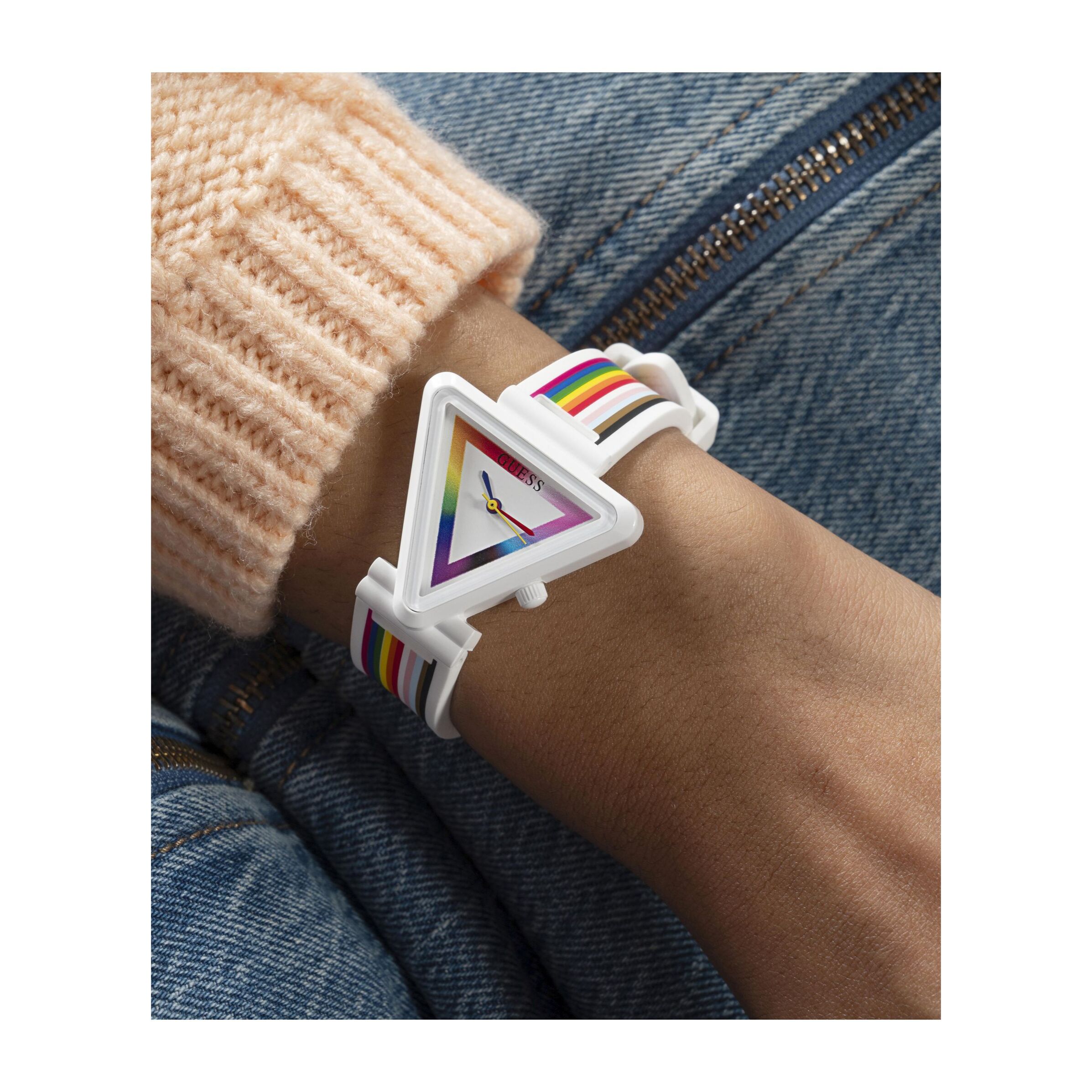 Guess Reloj Analógico Gt Fame