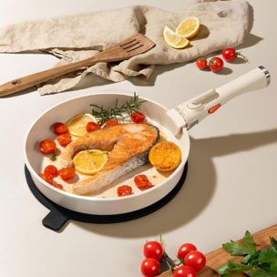 MasterPRO Share & Play Batería de cocina apilable de 10Pcs, Color Beige, Mango extraíble, Aluminio fundido, Revestimiento cerámico, Control térmico