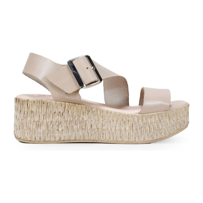 Sandalias beige en piel