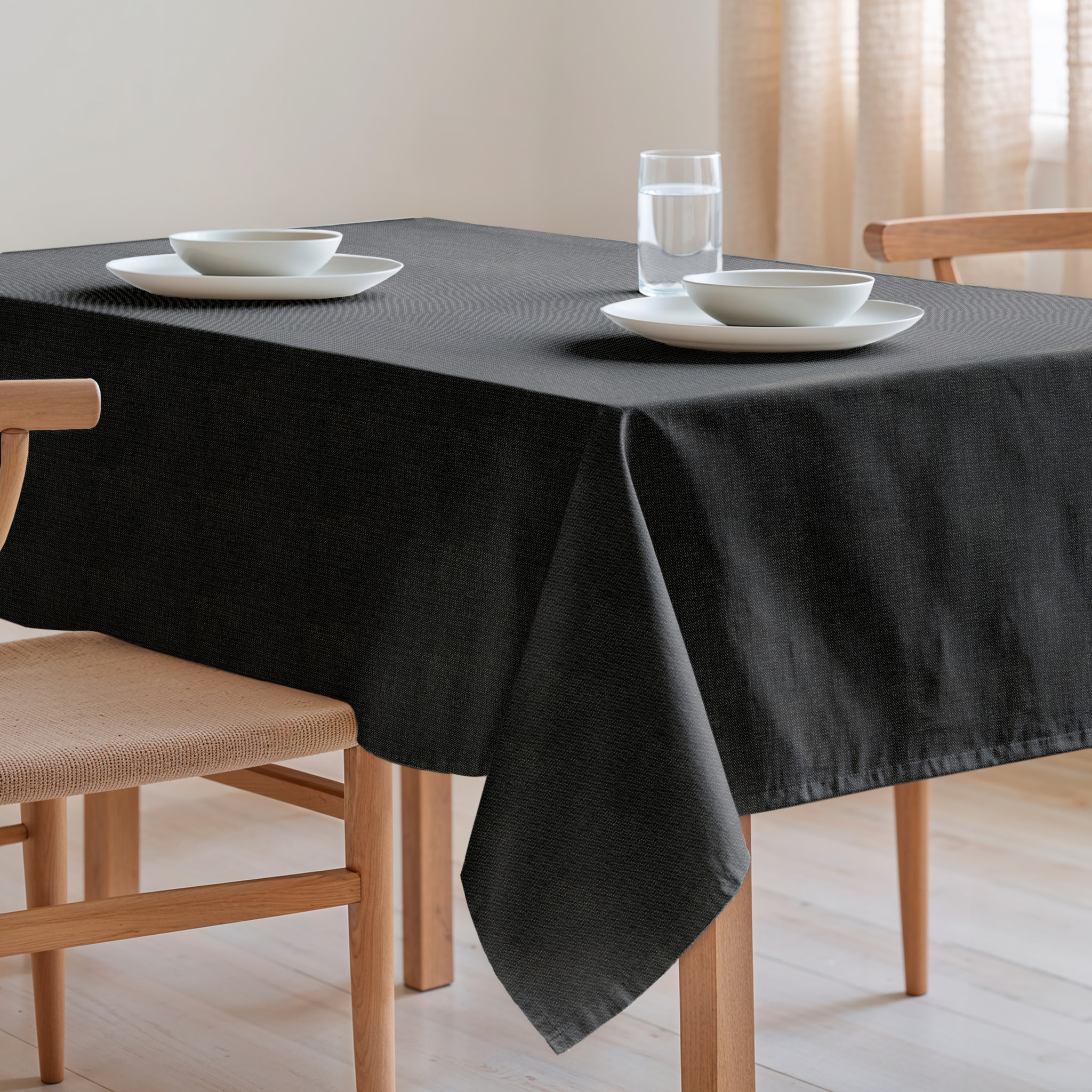 Nappe jacquard unie antitache Indra Black