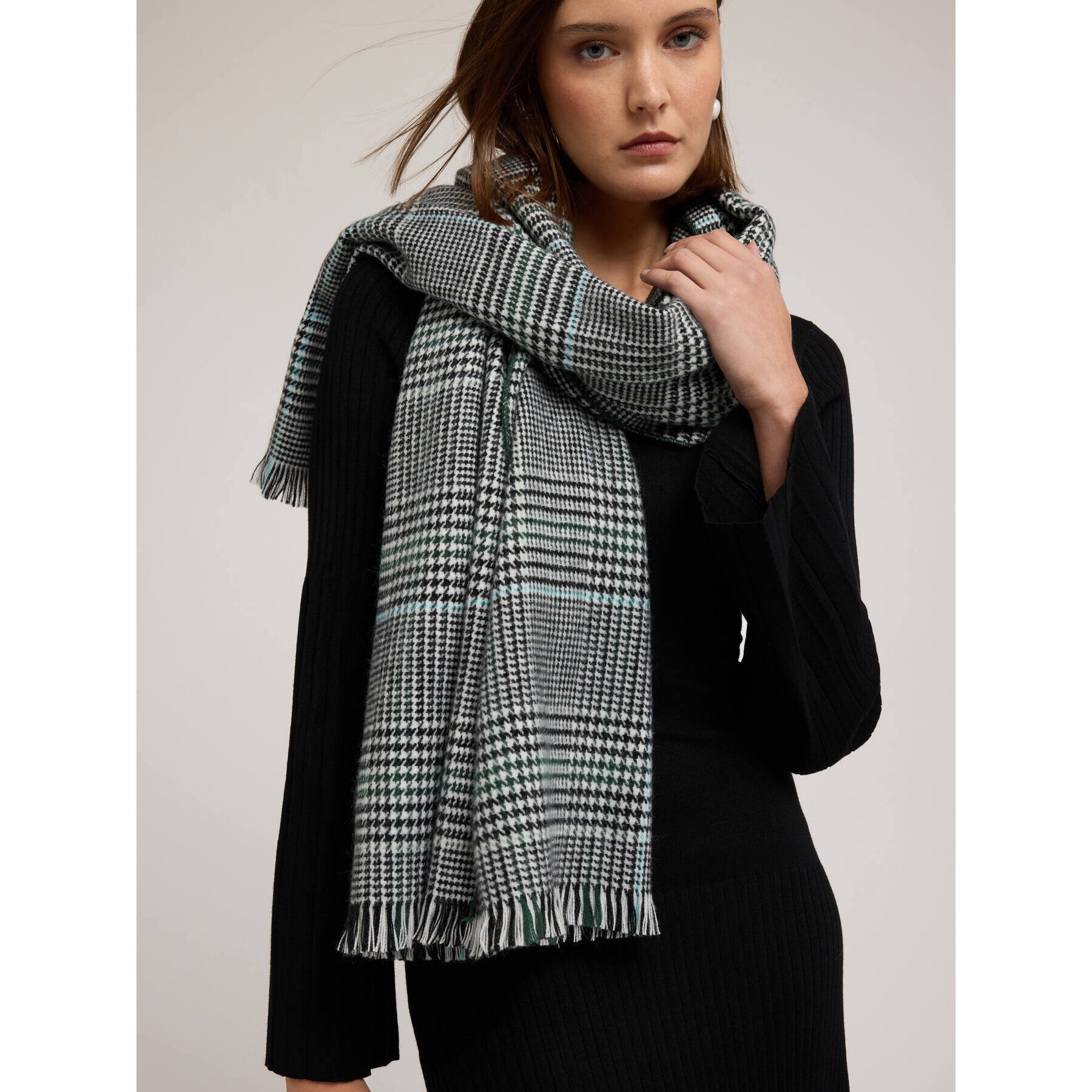 Motivi - Sciarpa jacquard fantasia pied de poule - Grigio