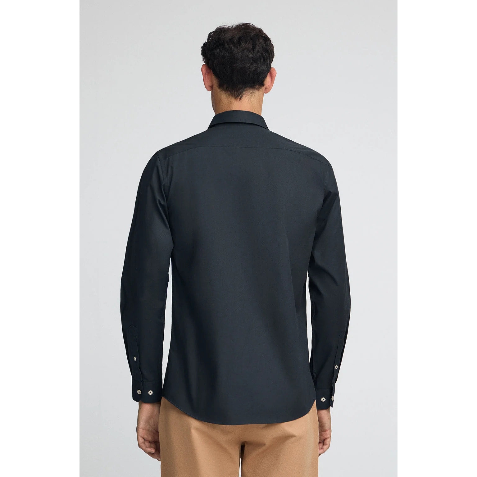 Camisa azul marino de poplin y corte slim con logo Rigby Go
