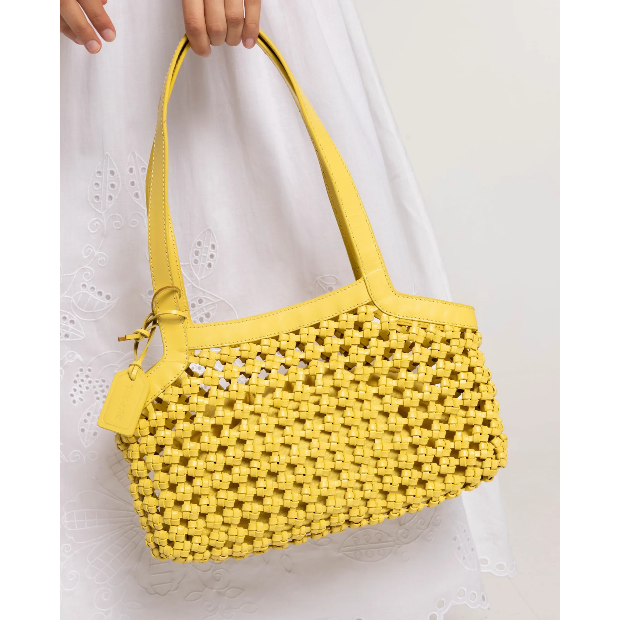 Bolso de hombro trenzado de mujer
