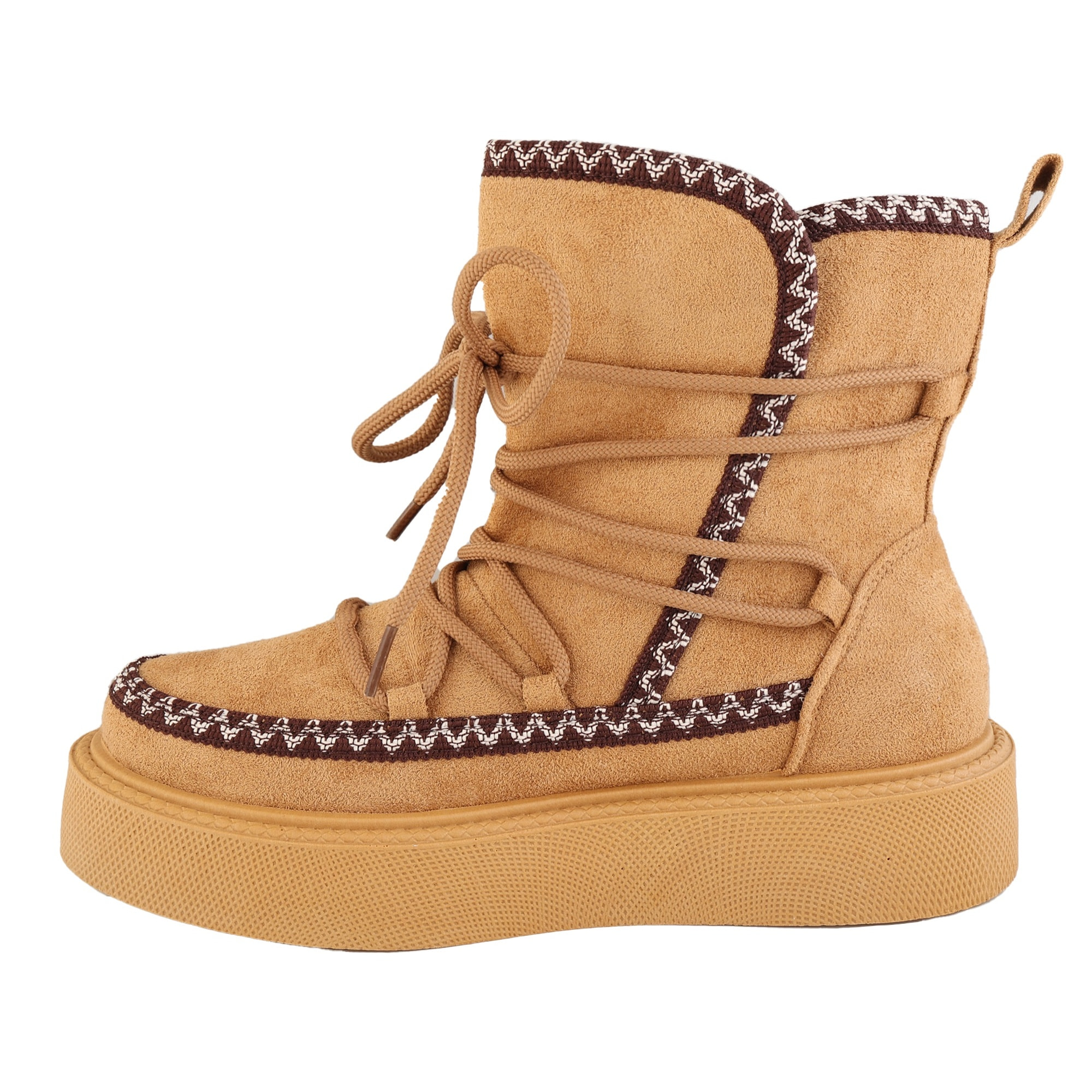 Stivaletti in simil camoscio imbottiti con stringhe e ricamo