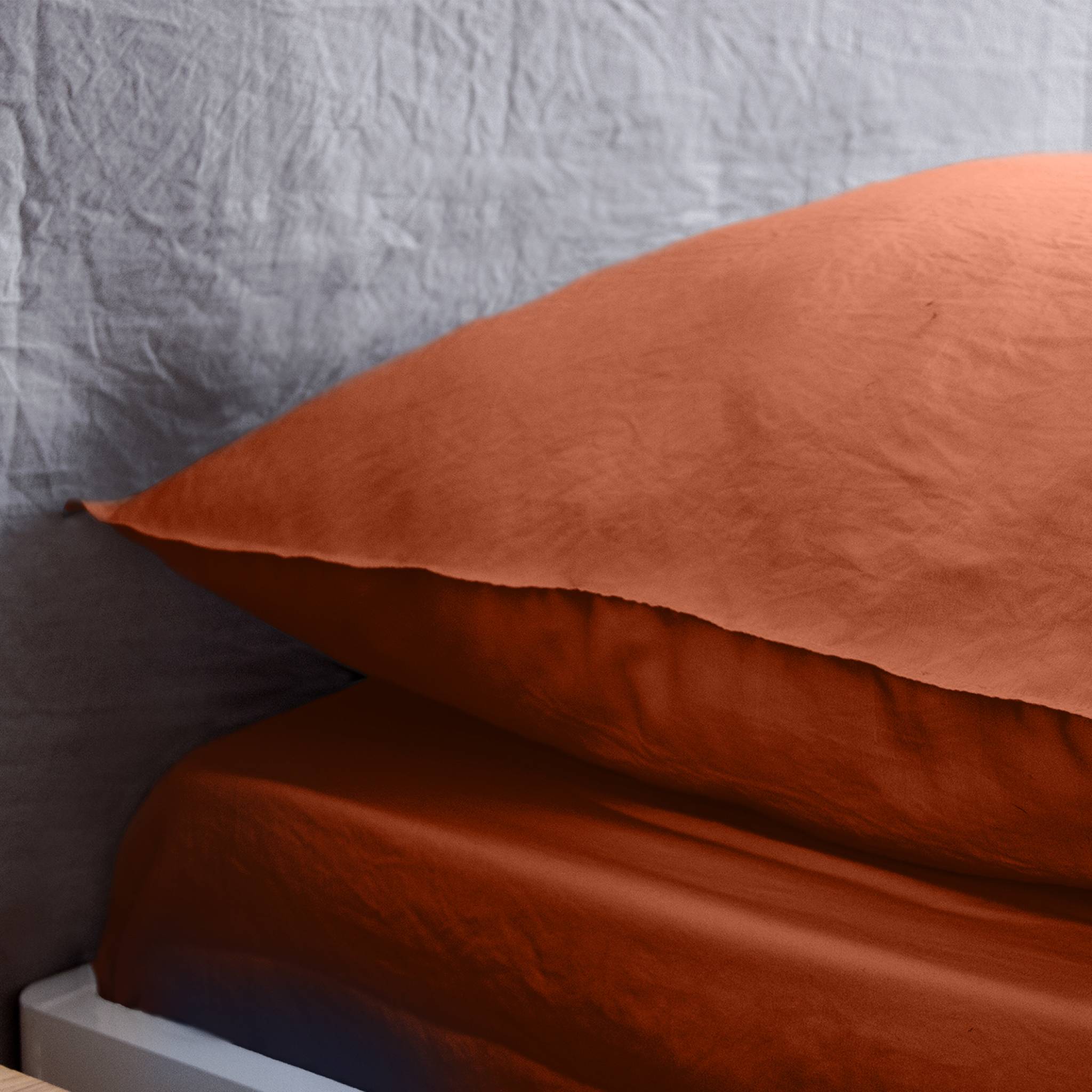 Parure de lit microfibre lavée 2 places terracotta LUNA