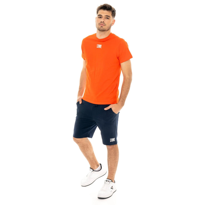 Conjunto completo para hombre compuesto por camiseta Leone Basic y pantalón corto