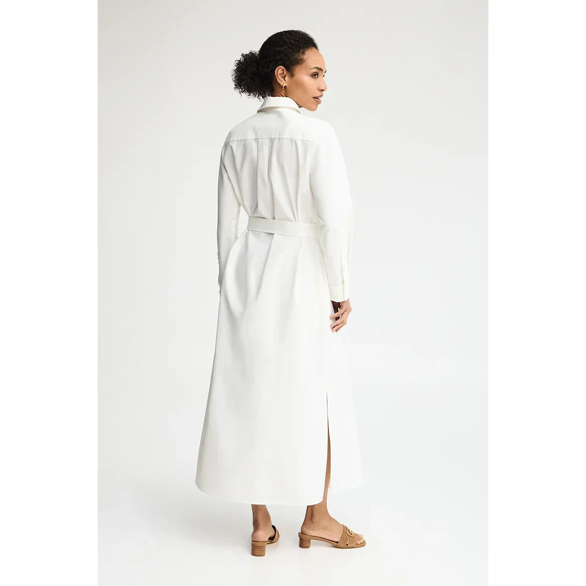 Vestido camisero cotolino blanco de manga larga y logo Rigby Go