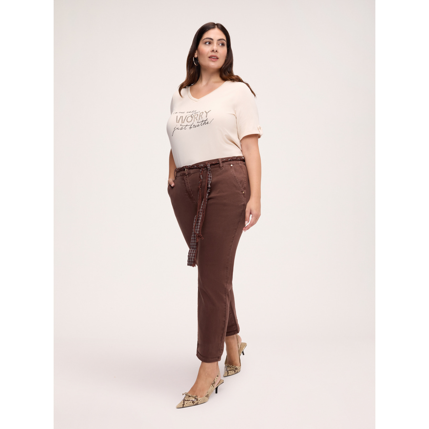 Fiorella Rubino - T-shirt in cotone con scritta motivazionale - Beige