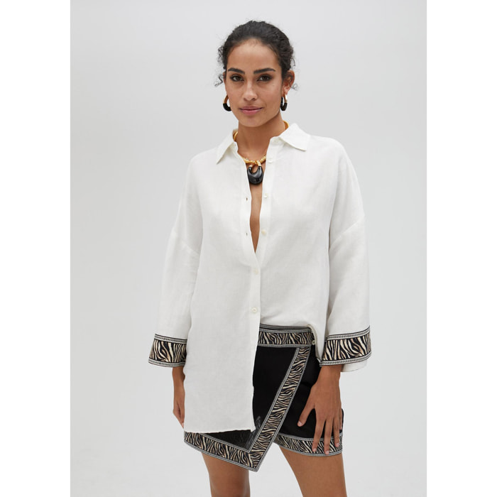 Camicia in lino con bordura