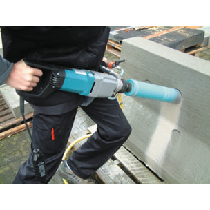 MAKITA 1700 W 132 mm Perforadora con núcleo de agua - DBM131