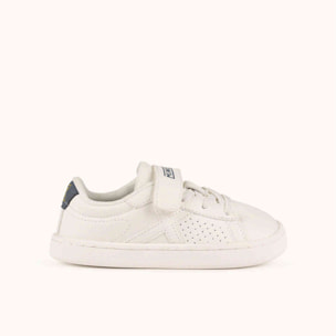 Zapatilla casual infantil blanca con detalles en azul MUNICH MINI OPEN VCO 02