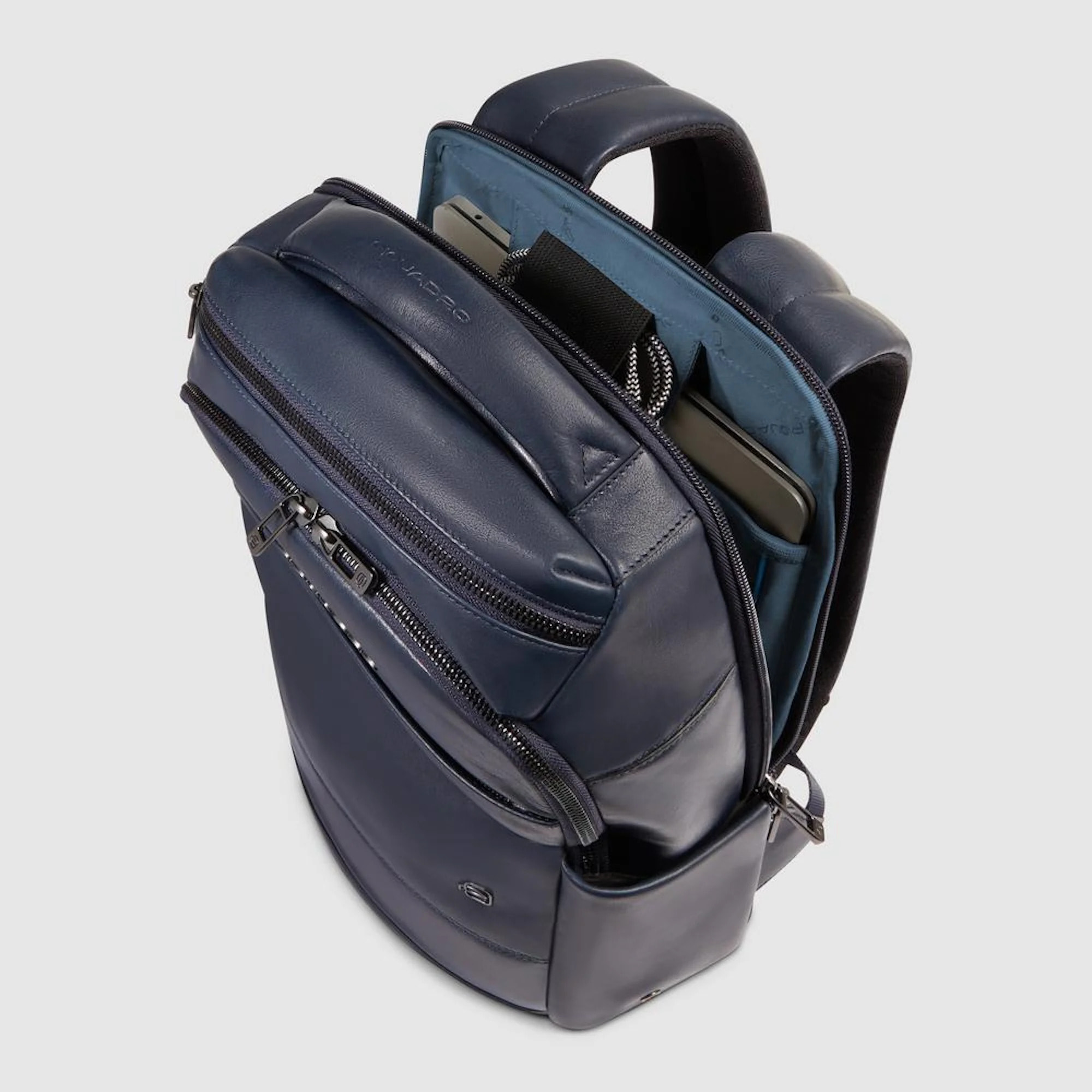 Piquadro Zaino personalizzabile porta pc e iPad®mini con protezioni antiurto e RFID