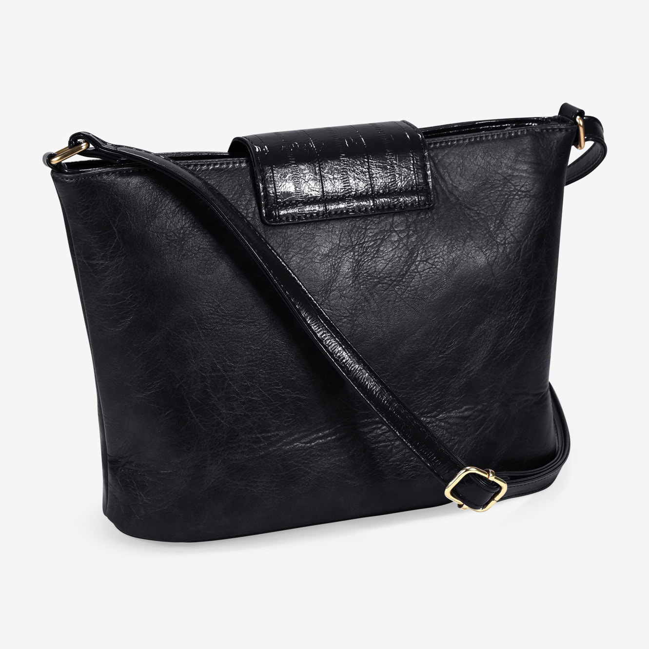 Bolso bandolera negro con solapa