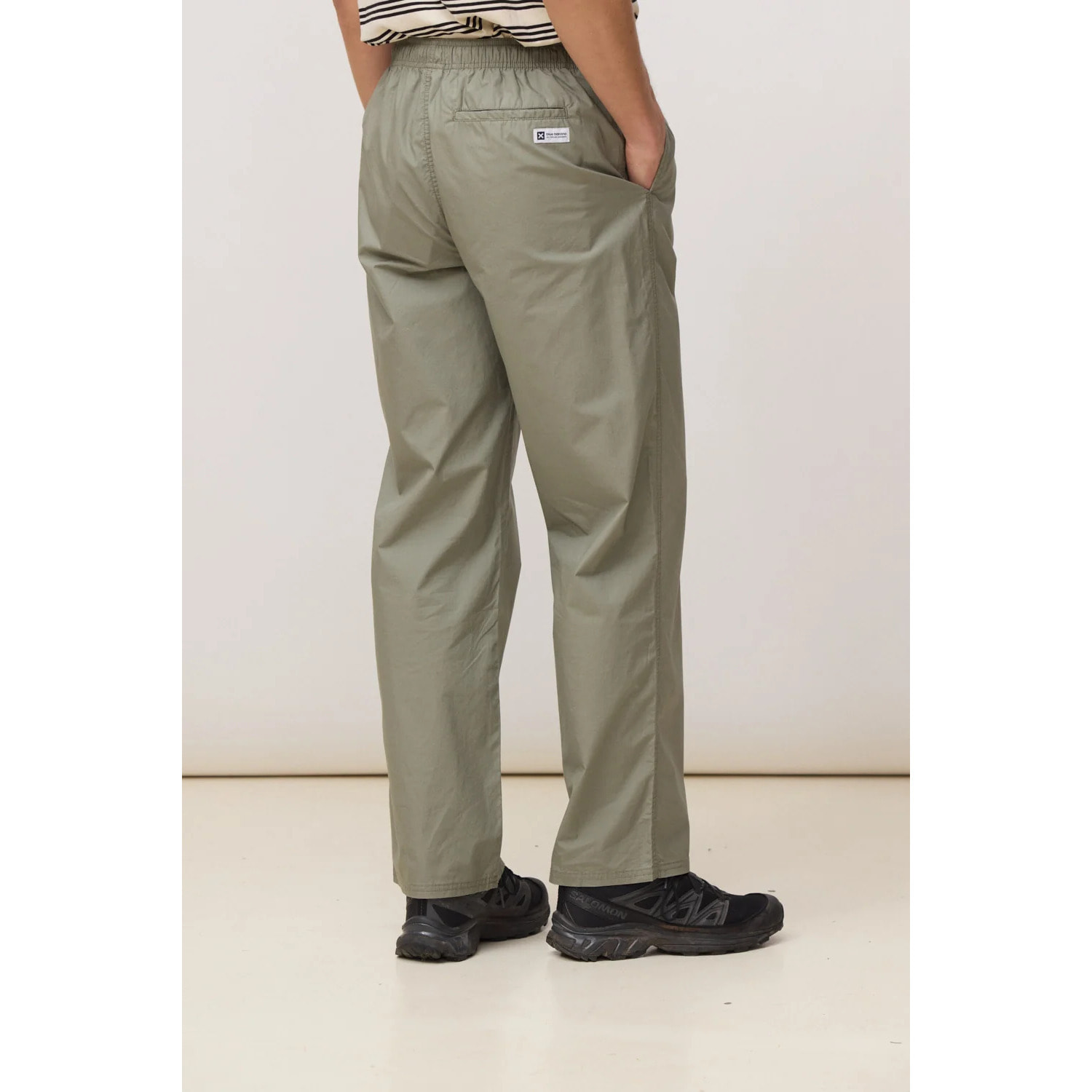 PANTALÓN HIGH STRAIGHT OLIVE GREEN