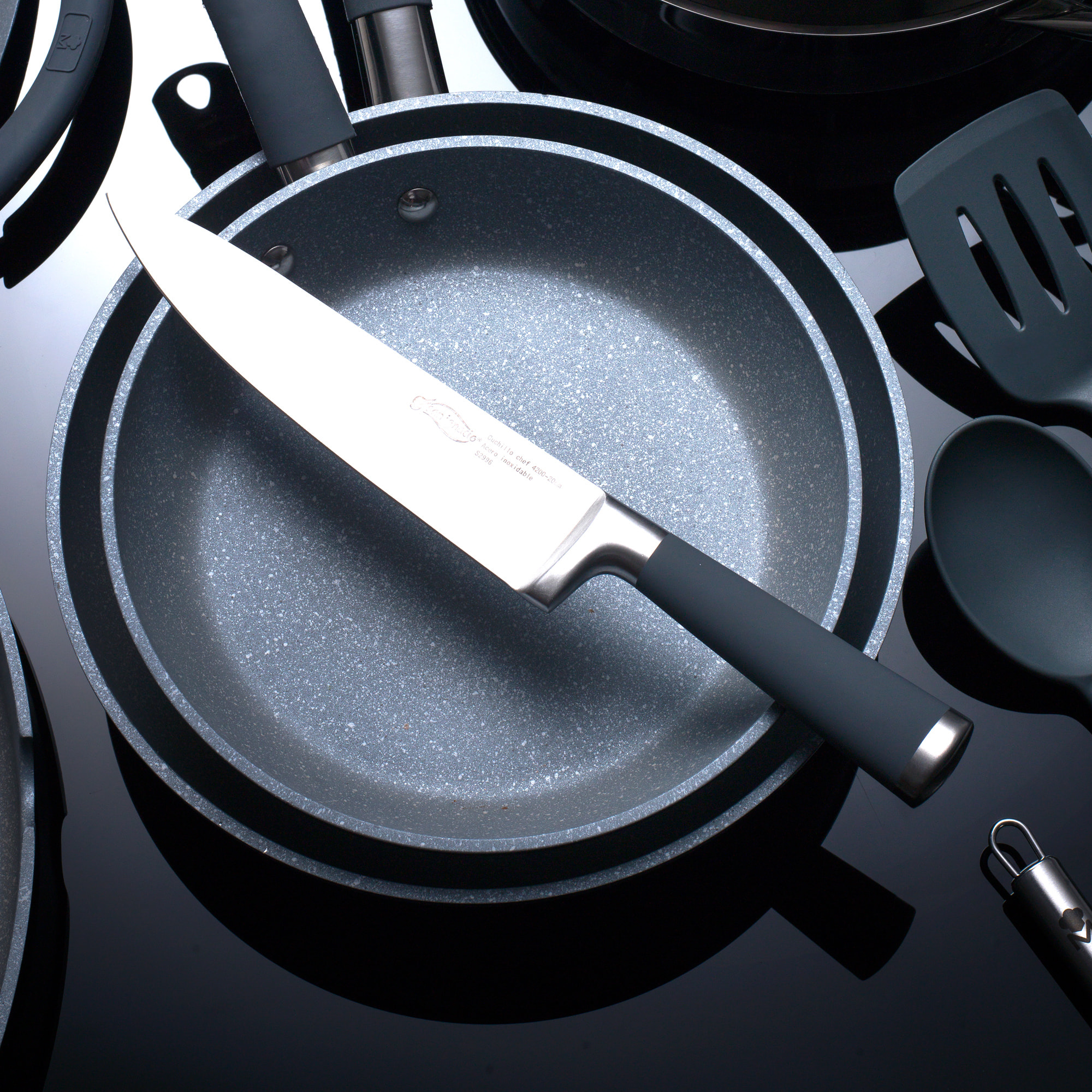 SET 4 CUCHILLOS DE COCINA "SAN IGNACIO"