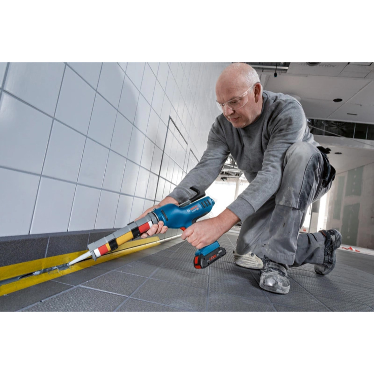 Pistolet à mastic GCG 18V-310 - BOSCH - Sans batterie, ni chargeur - 06019C4100