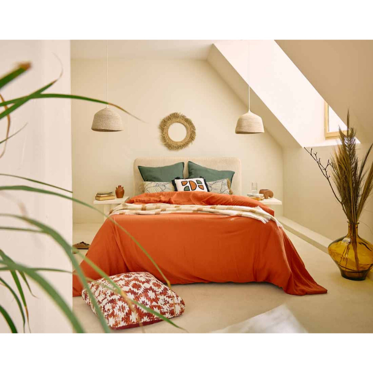 Goyave - lit coffre - 160x200 - en velours côtelé - sommier inclus - Beige