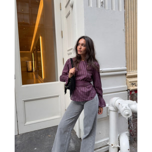 Blusa holgada con cuello barco