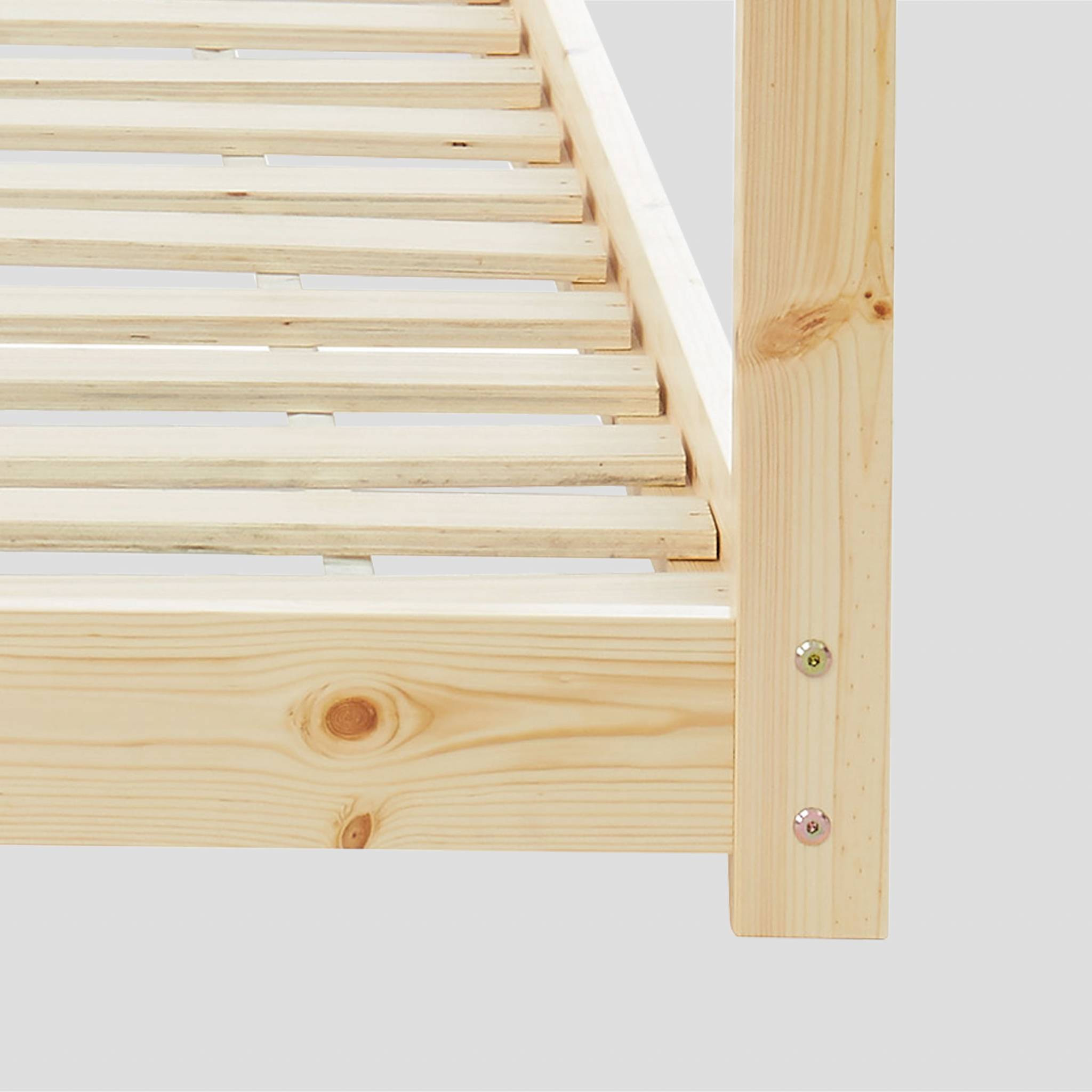 Lit cabane Montessori. bois massif en pin naturel - Tobias - sommier inclus. 90 x 190 cm