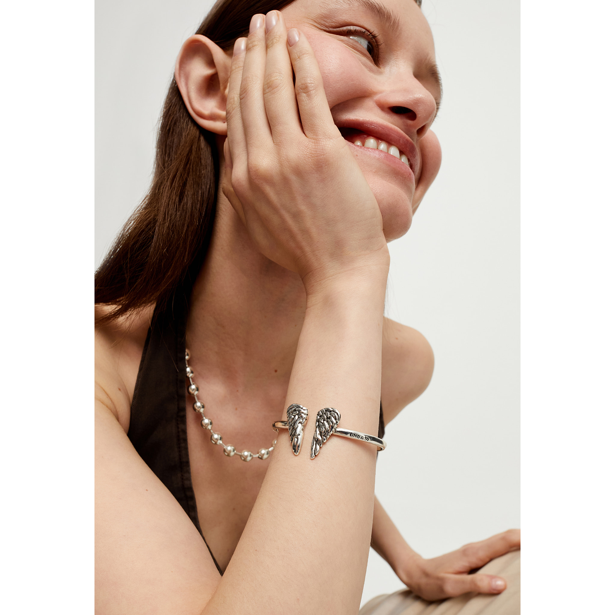 Pulsera SER INVENCIBLE PLATEADO L