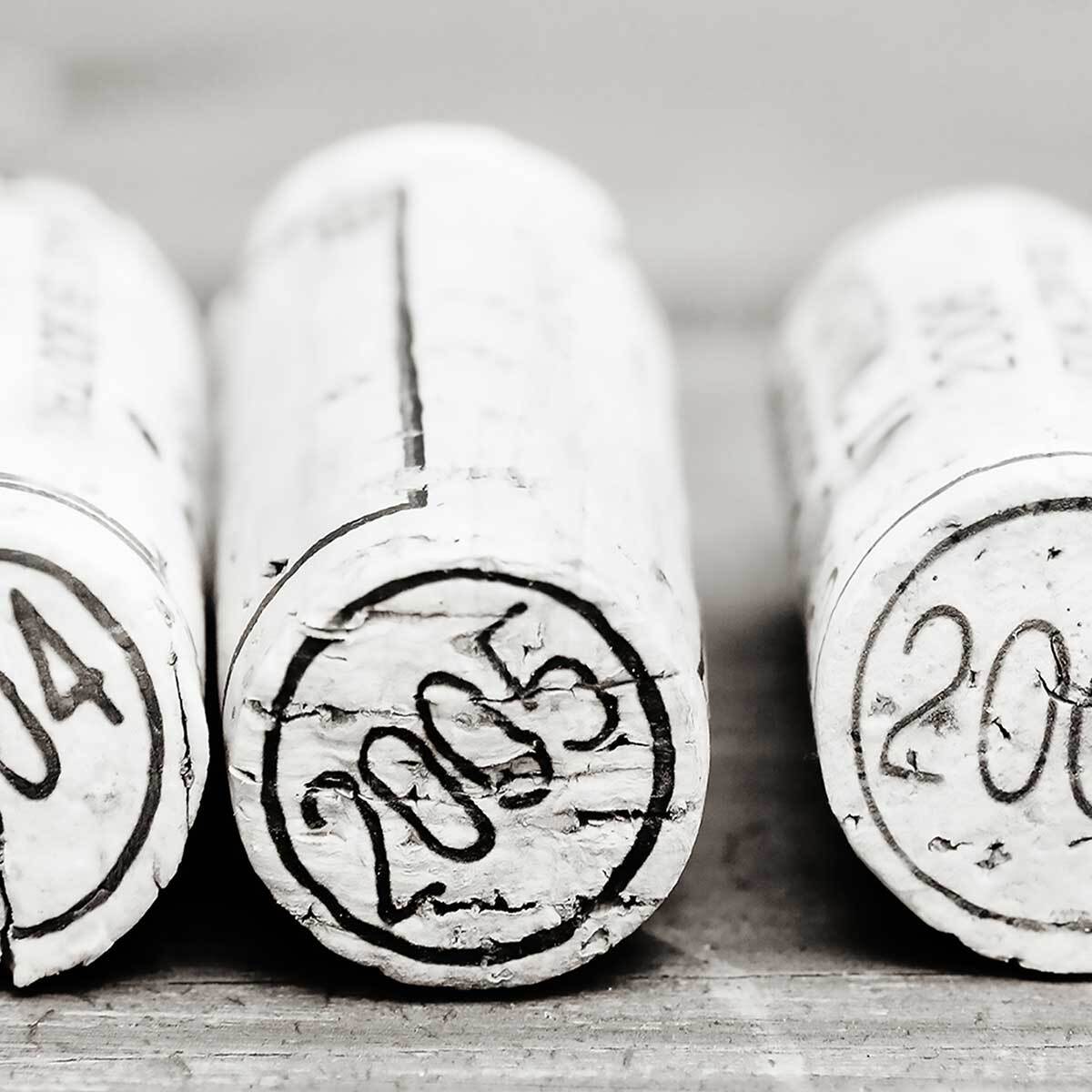 Affiche encadrée bouchons de liège Affiche + cadre en métal - Noir