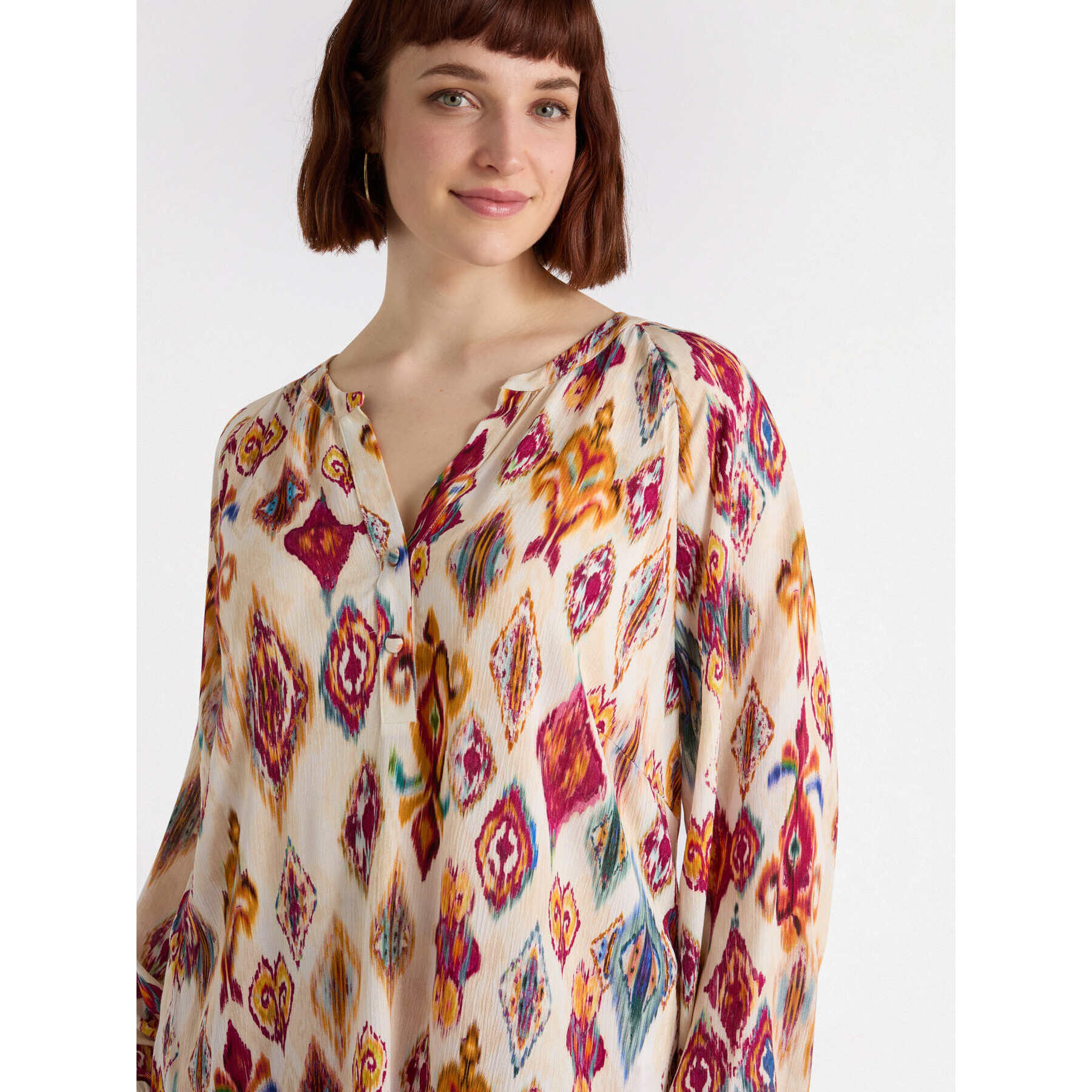 Fiorella Rubino - Blusa con estampado ikat - Beige