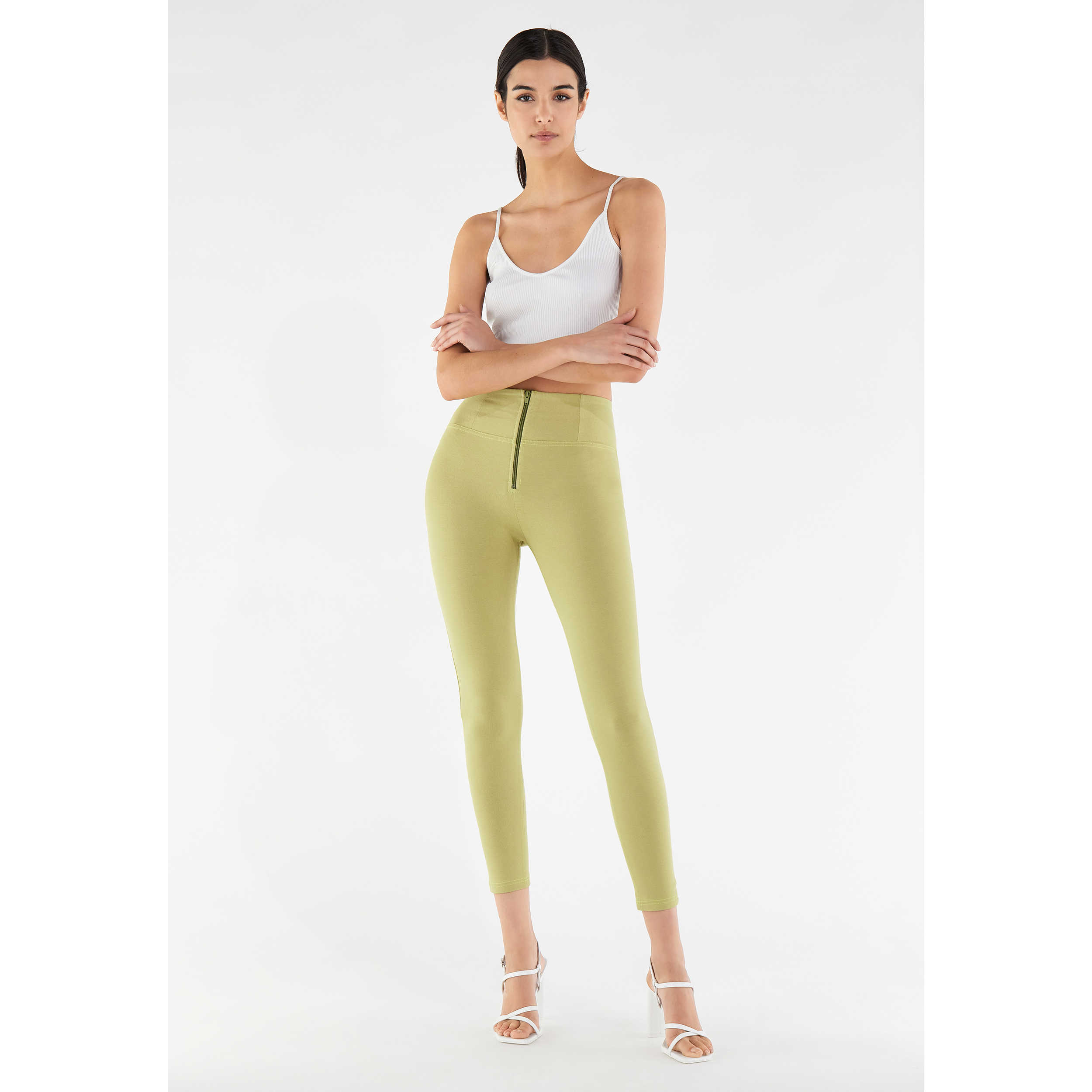 Pantaloni push up WR.UP® 7/8 superskinny vita alta con zip