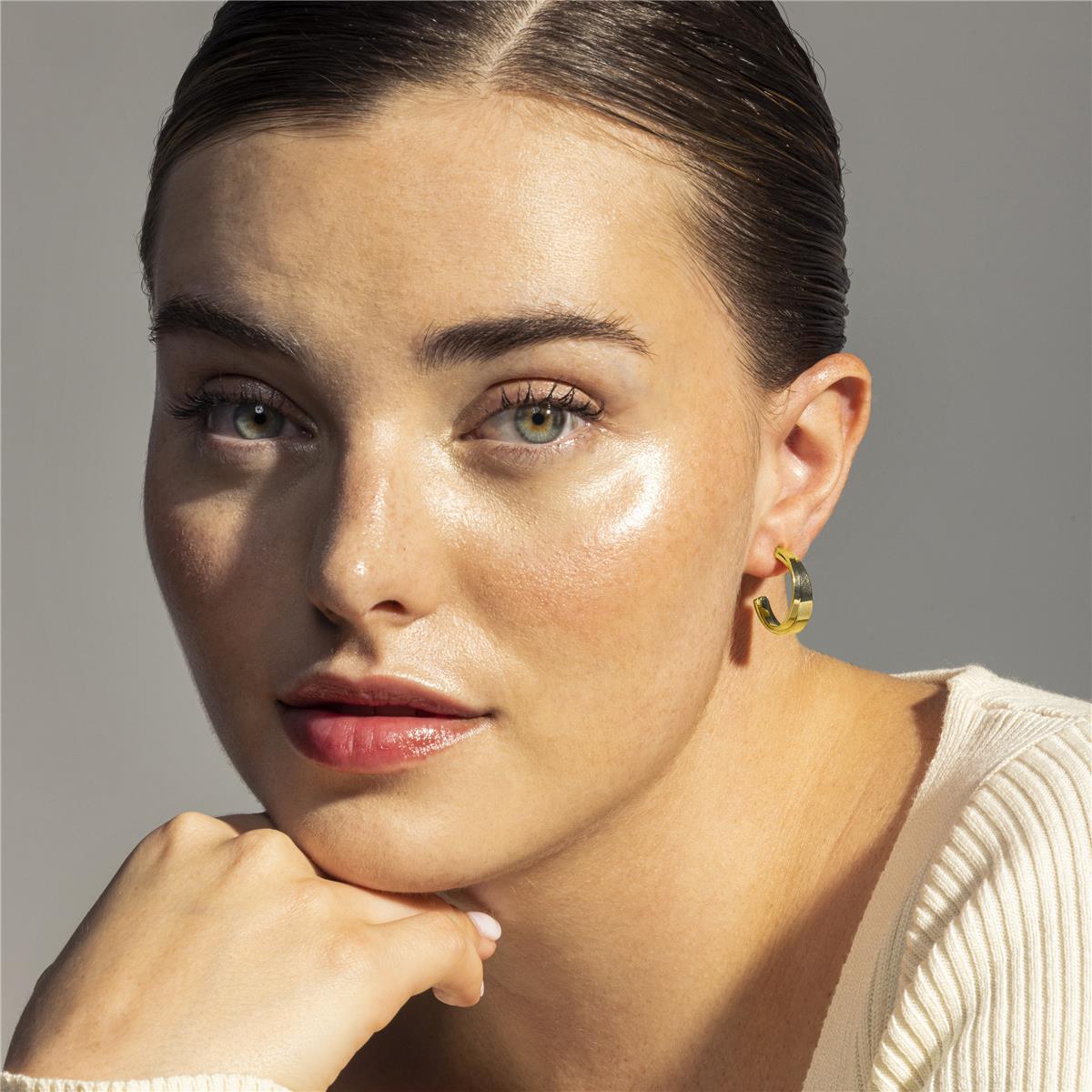 Pendientes Lux by Lux acabados en Oro Amarillo de 18 Kts