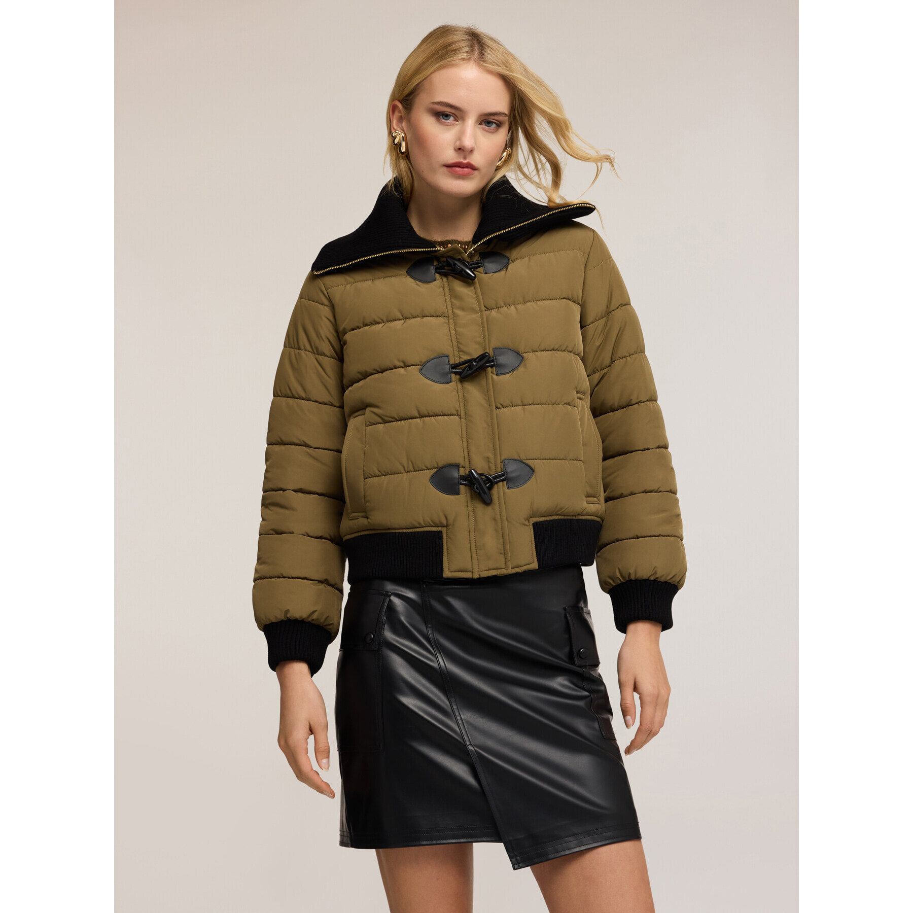 Motivi - Plumífero acolchado con alamares - Verde militare