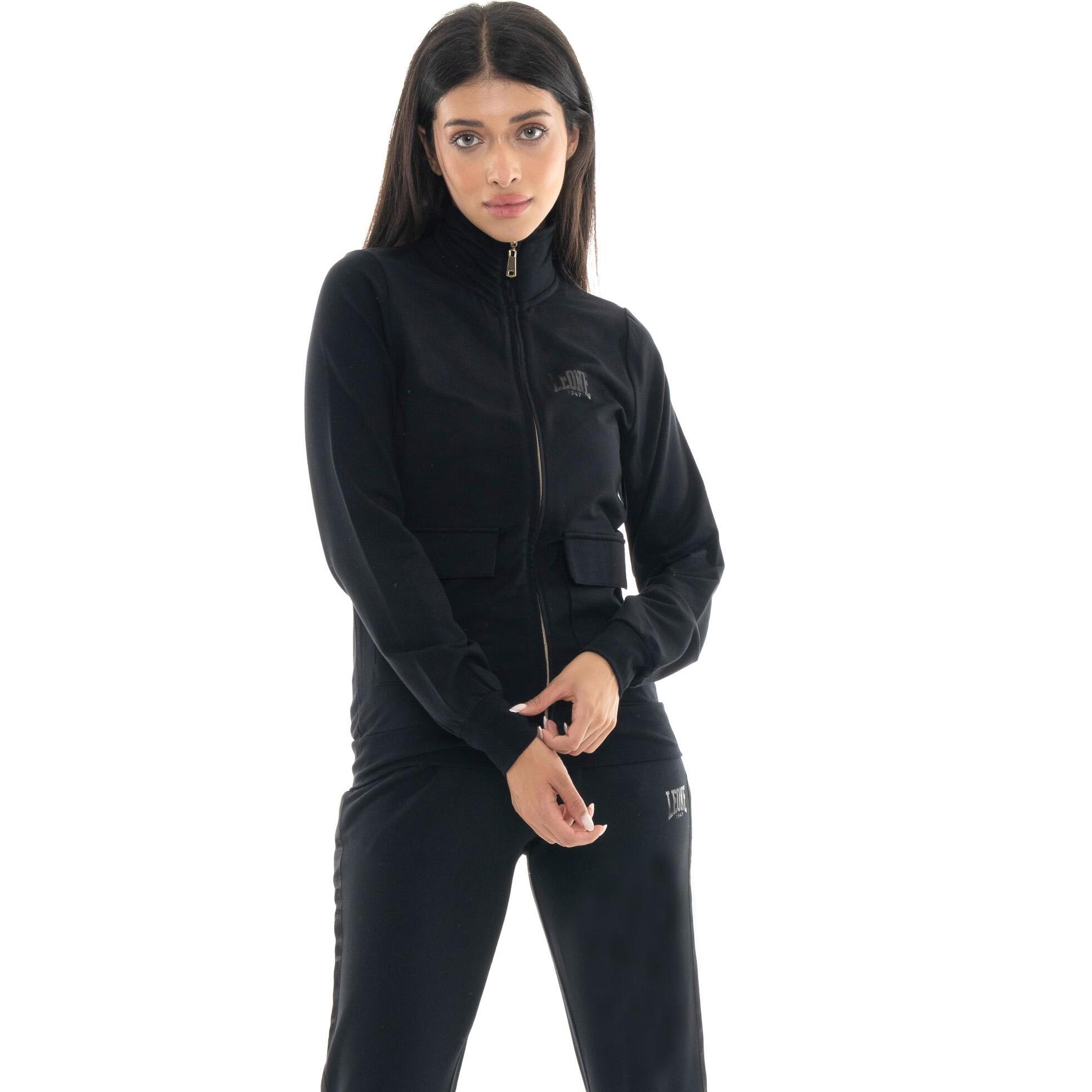 Mono de invierno para mujer Leone 1947 Chic Tones con cuello alto y cremallera