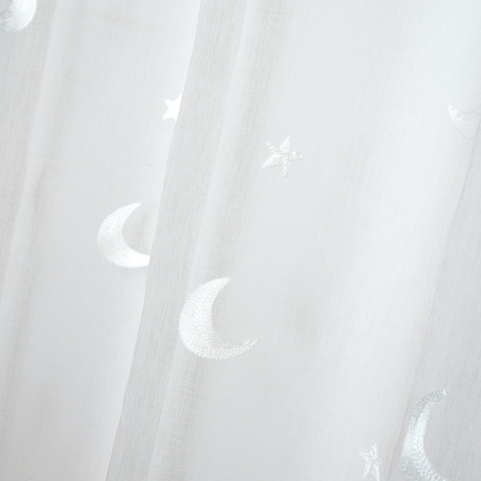 Voilage enfant brodé étoiles et lunes - Naturel