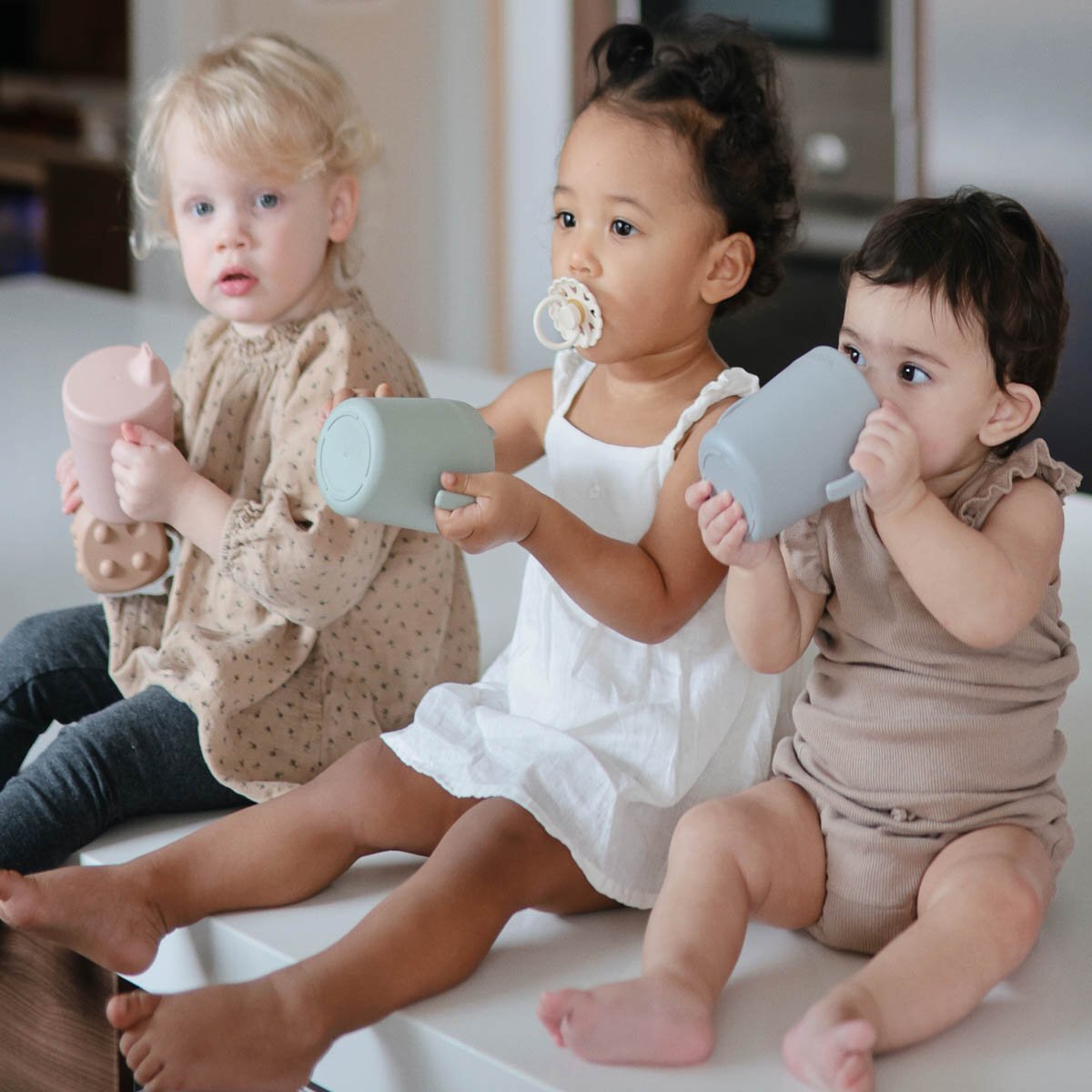 Mushie Taza Didáctica Con Asas Solid