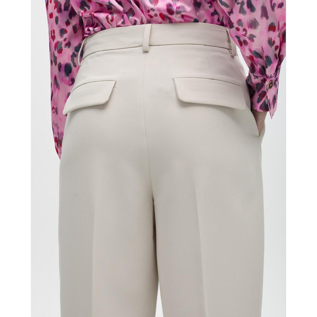 Pantaloni da abito basici