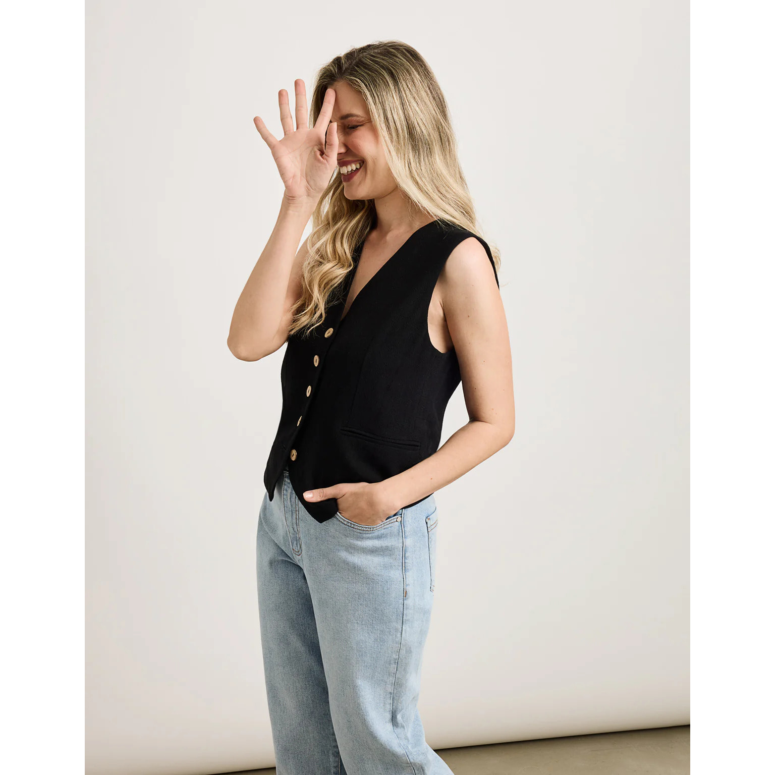 Top Chaleco Negro - Chai