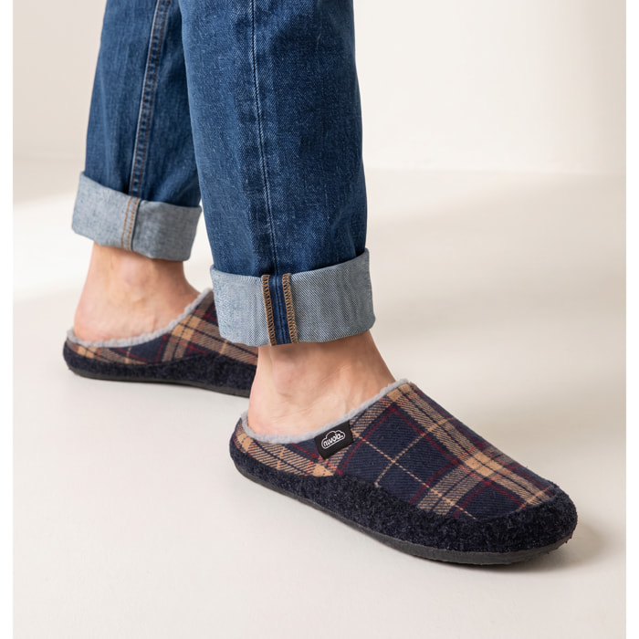 Zapatillas de casa , Nessy