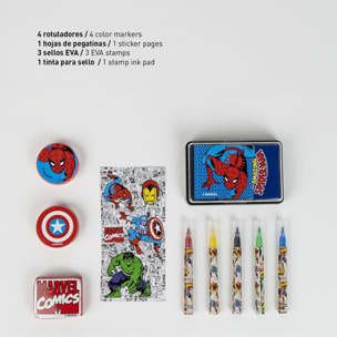 Set Papelería Coloreable Maletín Marvel