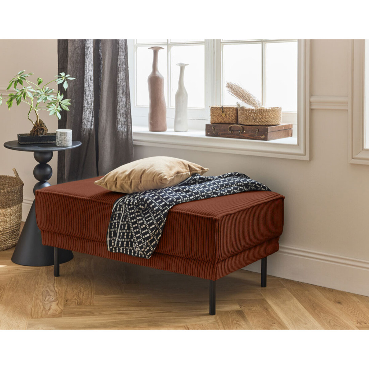 Charlie - pouf - pieds hauts - en velours côtelé - Terracotta