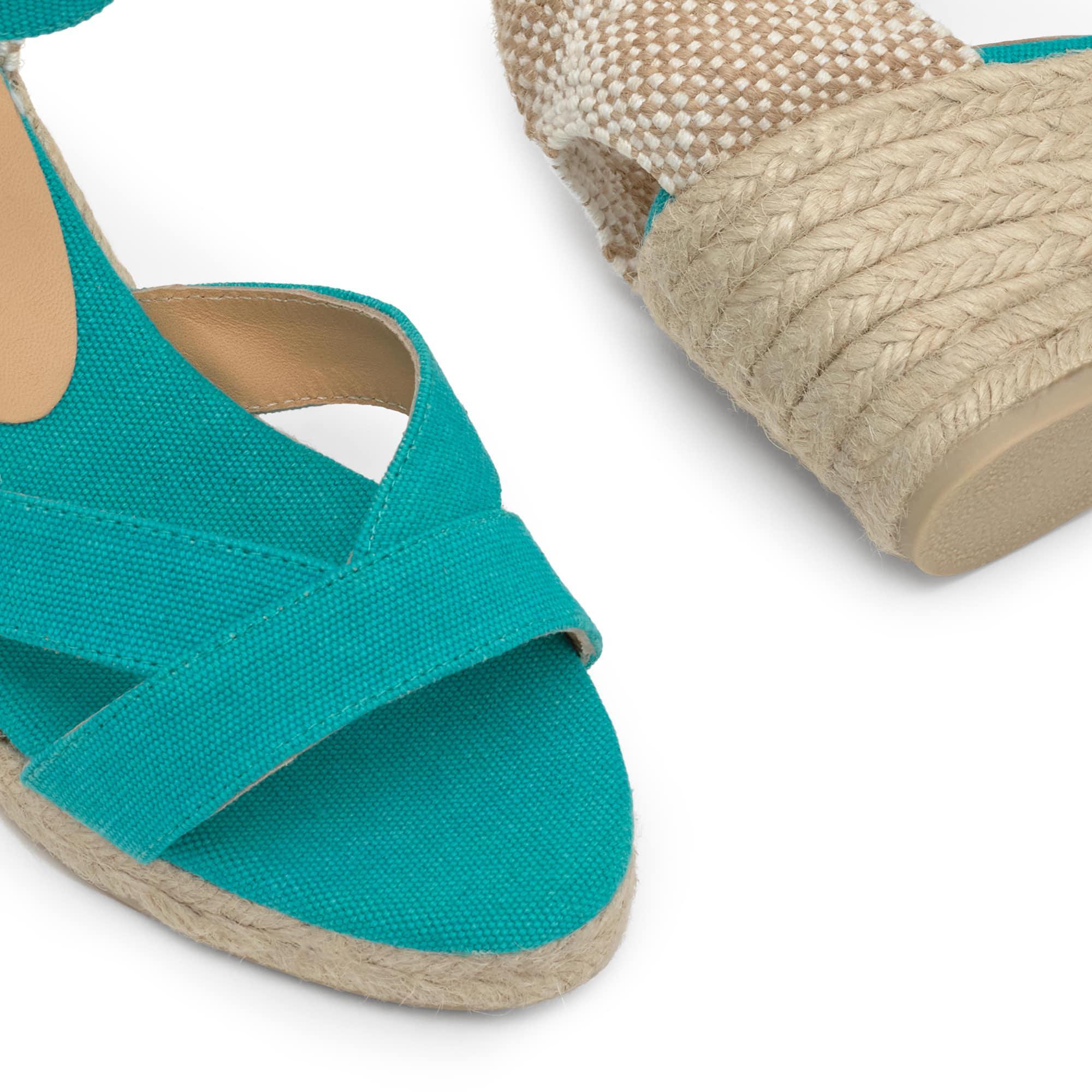 Sandalia de cuña Bruna en algodón orgánico lavado con cierre de pulsera