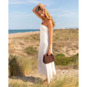 Vestido midi de punto con escote halter y volante.