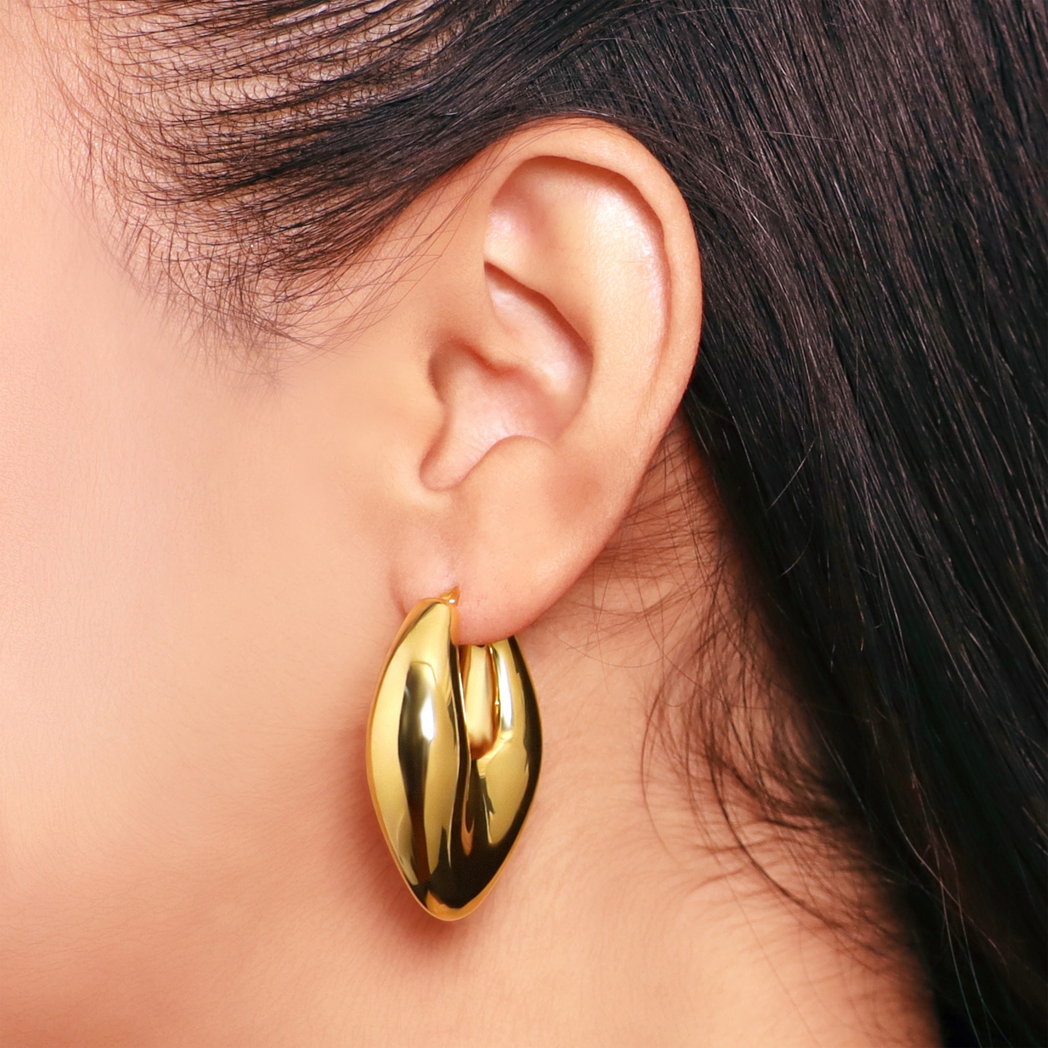 Orecchini a Cerchio Lucidi Design a Marquise placcati Oro Giallo 18Kt