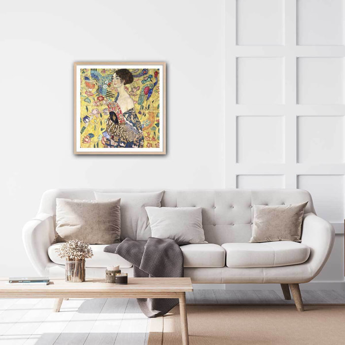 Poster La femme à l'éventail - Gustav Klimt Affiche + cadre en bois - Chêne