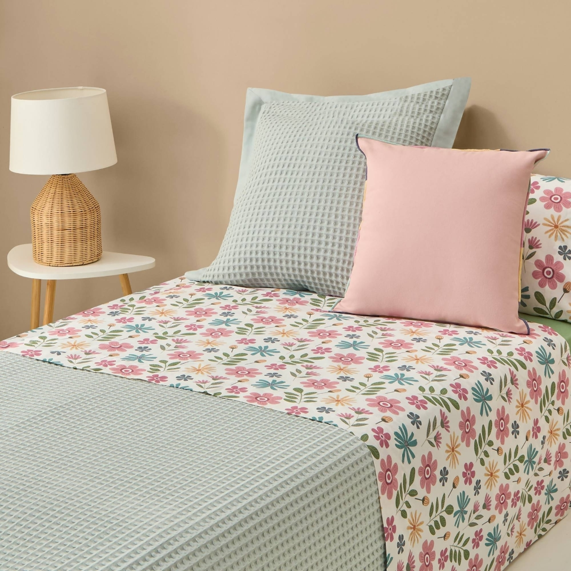 Sábana algodón flores Kayla color blanco 100% Algodón percal