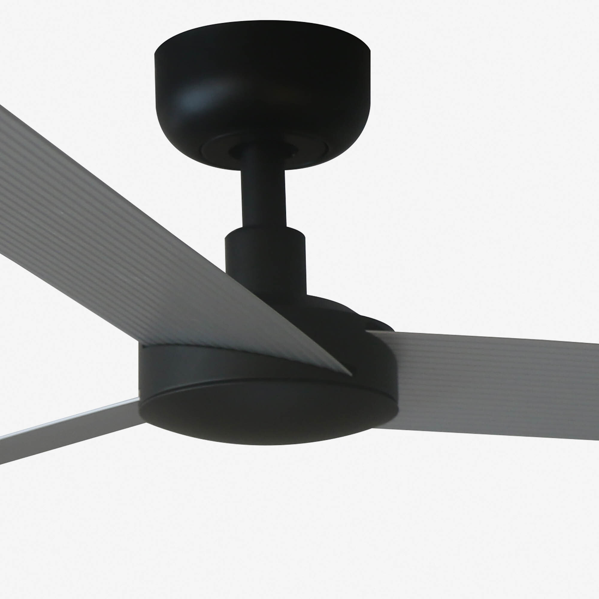 CRUISER L Ventilatore a soffitto nero/aluminium