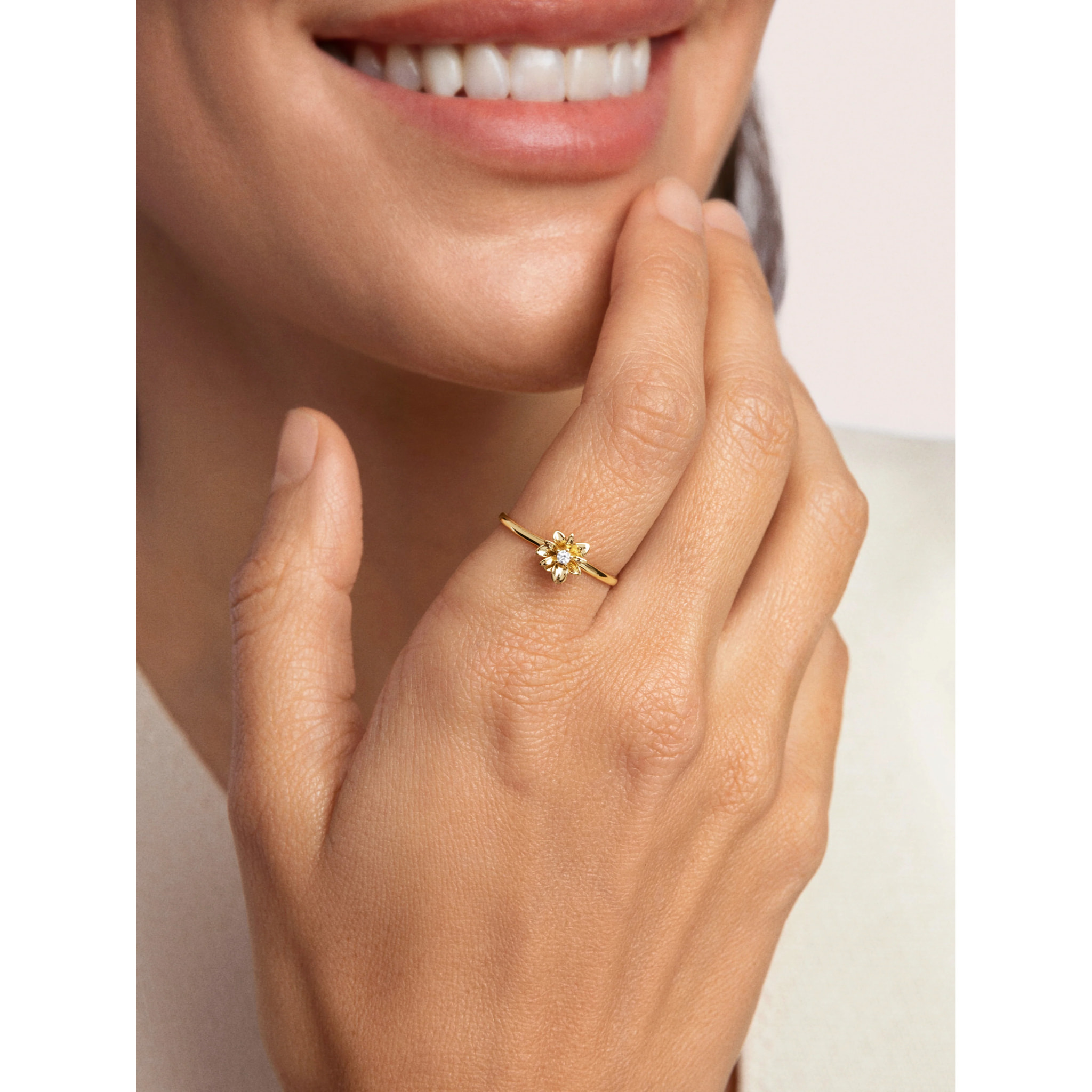 Anillo Gardenia Baño Oro