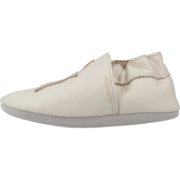 Zapatillas Niña de la marca GEOX  modelo B GLOVIEDOO GIRL BEIS