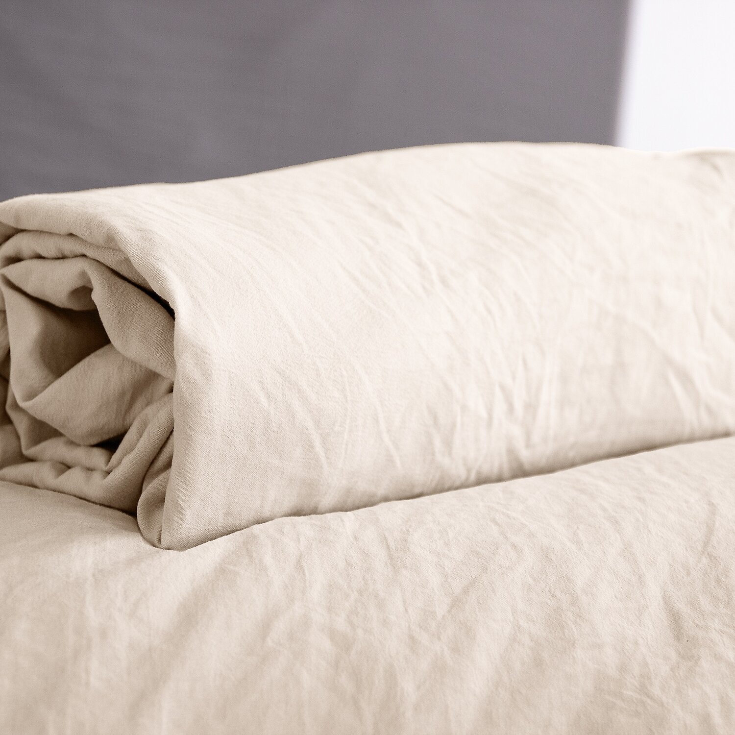 Drap Housse Microfibre Lavee - Bonnet 28cm Beige Sable