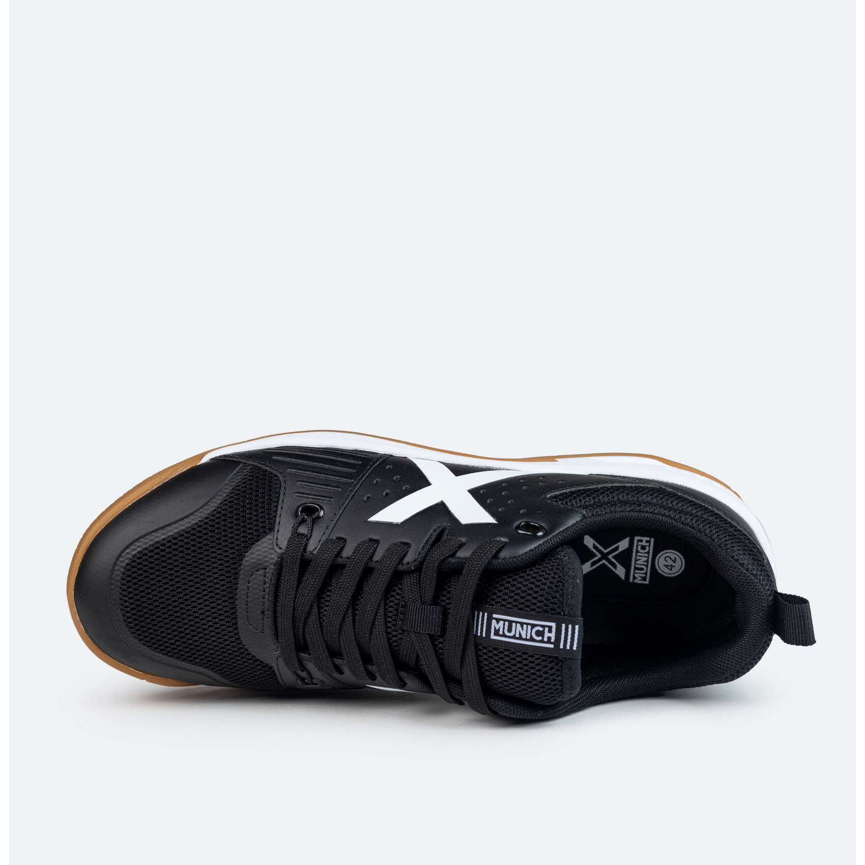 MUNICH PISTA 03 Zapatillas fútbol sala de alto rendimiento en color negro