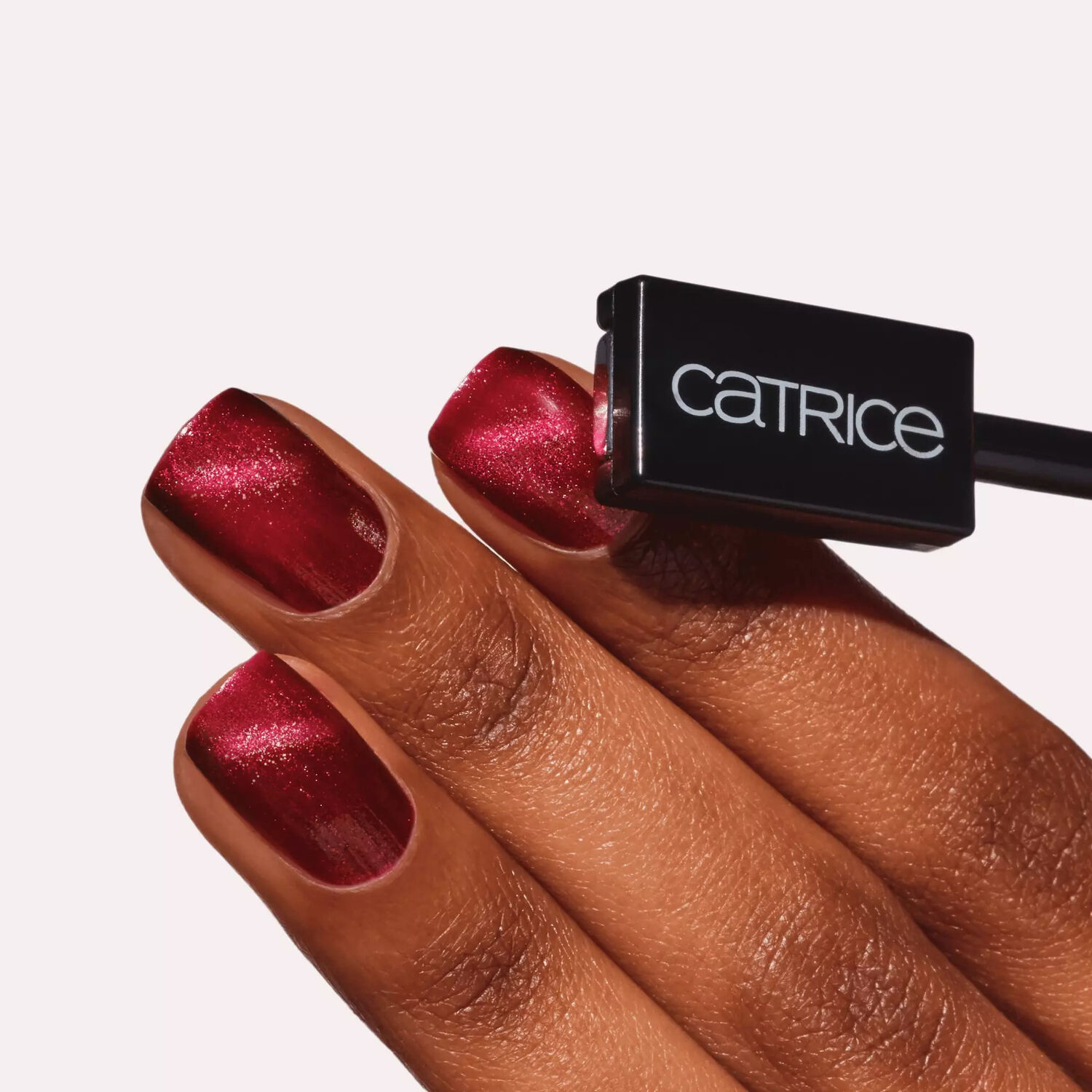 Bold Magnetic - Vernis à Ongles Magnétique